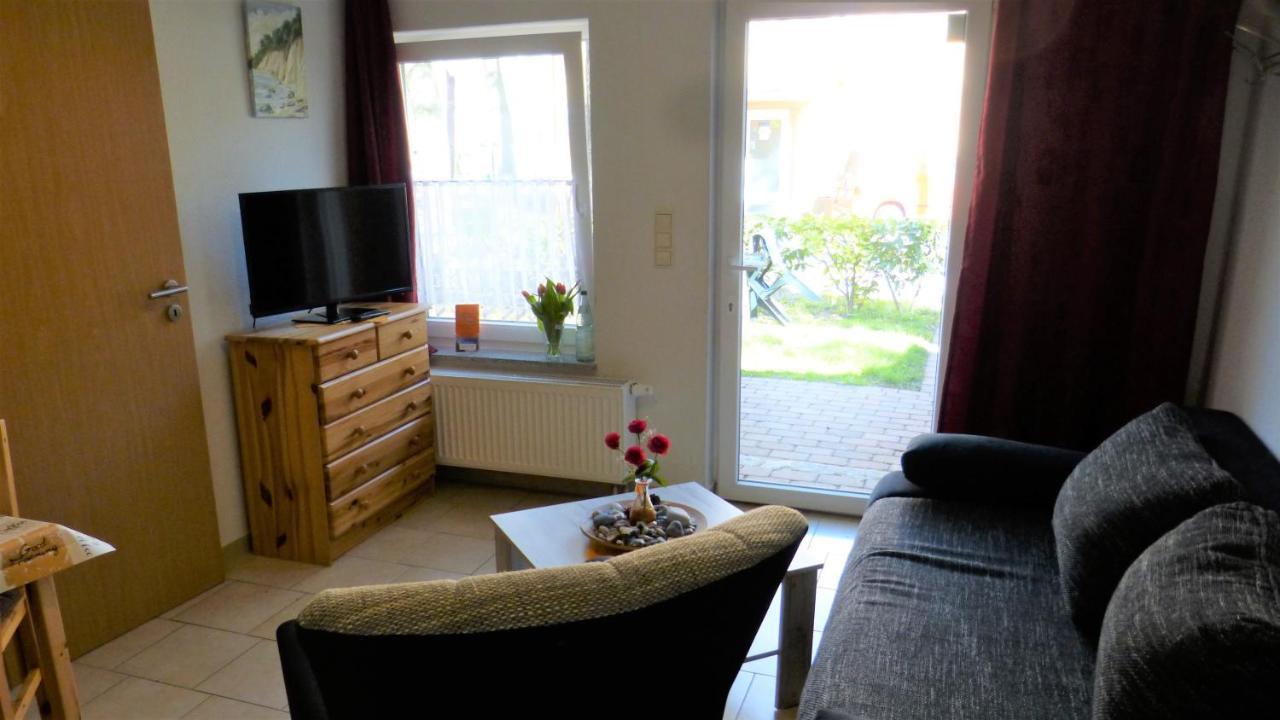 Bernstein Appartements Dranske Bagian luar foto